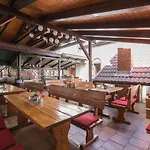Konukevi Restaurace A U Doubku 3*