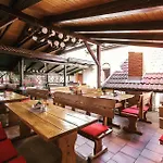 Restaurace A U Doubku Konukevi